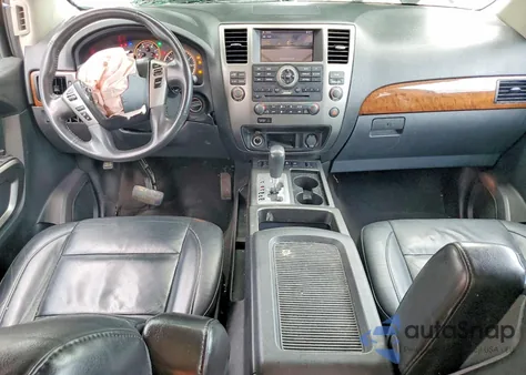 2015 Nissan Armada Sv z USA, uszkodzony, nr VIN 5N1BA0ND8FN622158